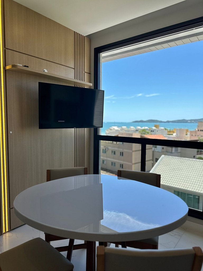 Apartamento Alto Padrão em Bombinhas, Com Vista Mar e apenas