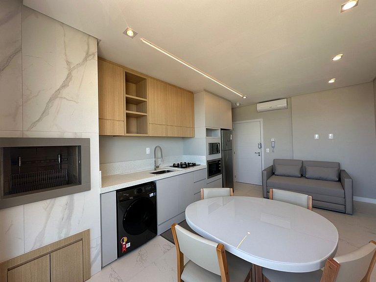 Apartamento Alto Padrão em Bombinhas, Com Vista Mar e apenas