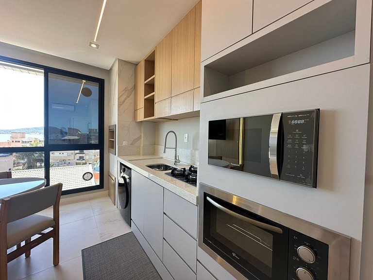 Apartamento Alto Padrão em Bombinhas, Com Vista Mar e apenas