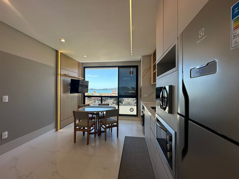 Apartamento Alto Padrão em Bombinhas, Com Vista Mar e apenas