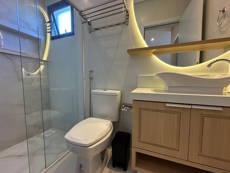 Vista Costão | Piscina Aquecida | A 70 m da Praia