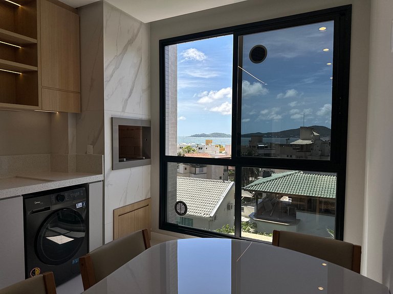 Apartamento com vista para o mar em Bombinhas