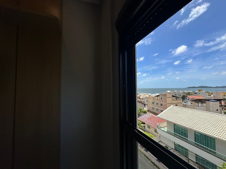 Apartamento com vista para o mar em Bombinhas