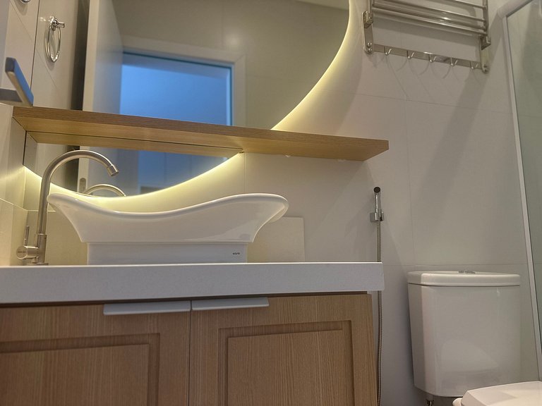 Apartamento Alto Padrão em Bombinhas, Super Completo e apena